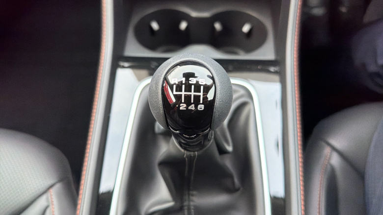 MG HS 1.5 T-GDI Trophy 5dr Petrol Hatchback